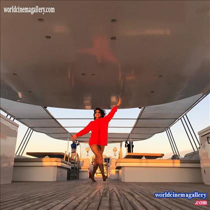 Shriya Saran Latest Hot Stills