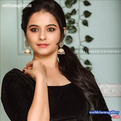 Hari Priya Isai Sun TV Kanmani Serial Actress