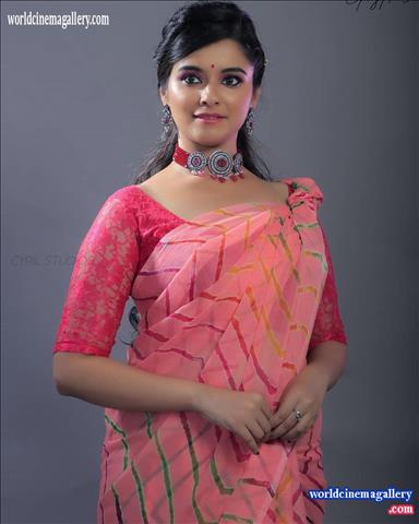 Hari Priya Isai Sun TV Kanmani Serial Actress