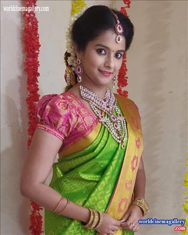 Hari Priya Isai Sun TV Kanmani Serial Actress