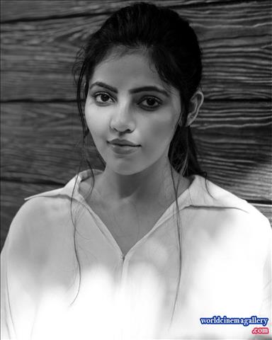 Athulya Ravi