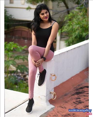 Nivisha Serial Actress