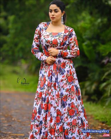 Poorna Latest Stills