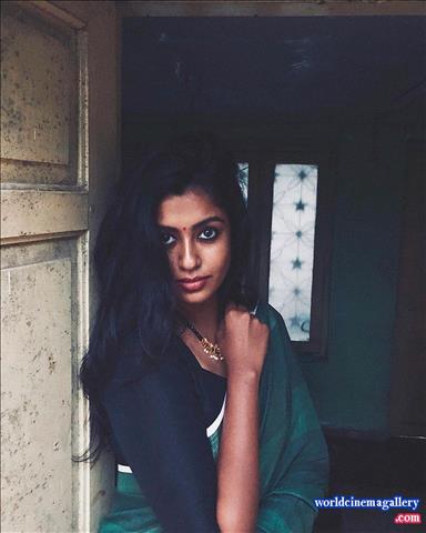 Roshni haripriyan bharathi kannamma Serial Actress