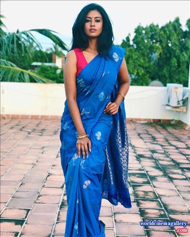 Roshni haripriyan bharathi kannamma Serial Actress