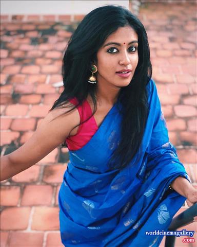 Roshni haripriyan bharathi kannamma Serial Actress