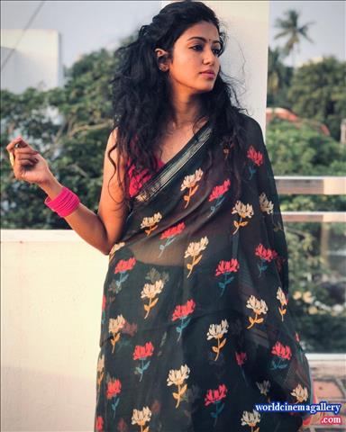 Roshni haripriyan bharathi kannamma Serial Actress