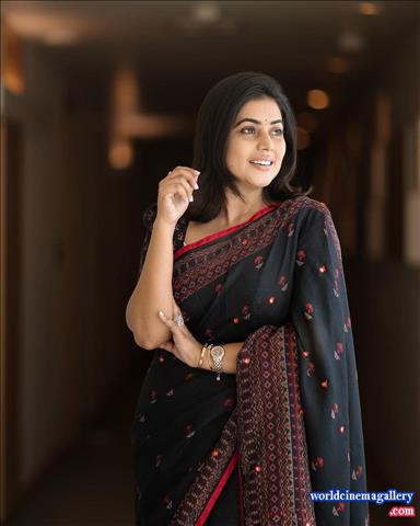 Shamna Kasim Latest Stills