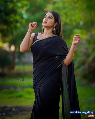 Shamna Kasim Latest Stills