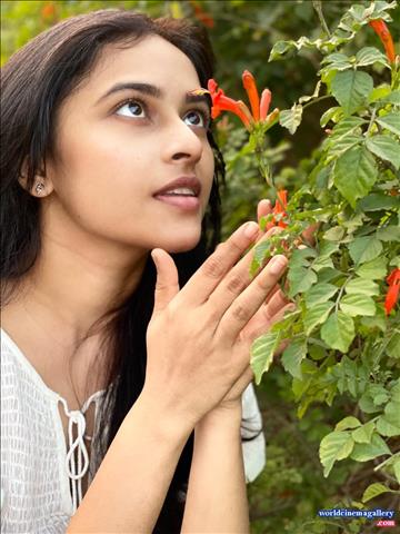Sri divya Latest Stills