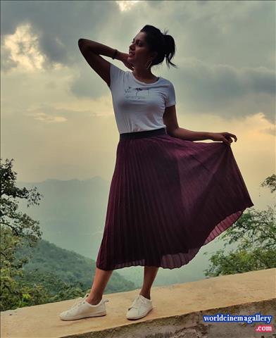 Sumaiya Kouser  kalaignar  Tv VJ