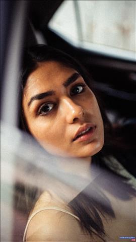 Mrunal Thakur