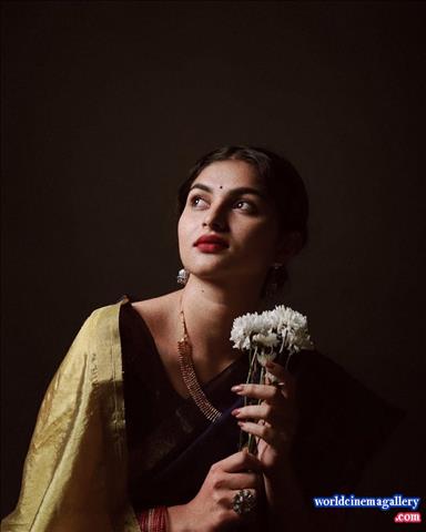 Kayadu Lohar Dragon acress saree stills