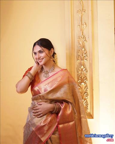 Kayadu Lohar Dragon acress saree stills