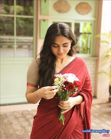 Kayadu Lohar Dragon acress stills