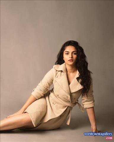 Kayadu Lohar Dragon acress stills