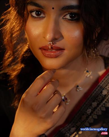 Kayadu Lohar Dragon actress stills