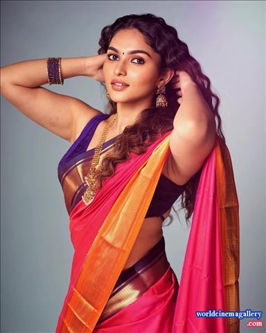 Kayadu Lohar Dragon actress stills