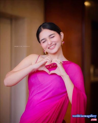 Kayadu Lohar latest stills