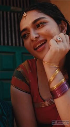 Kayadu Lohar in Pavazha Malli song Stills - World Cinema Gallery