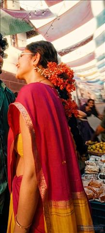 Kayadu Lohar in Pavazha Malli song Stills - World Cinema Gallery