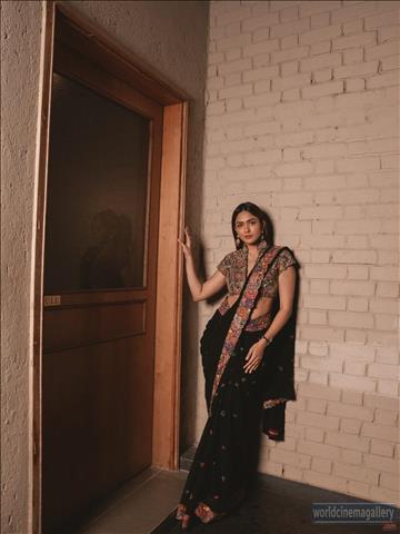 Mrunal Thakur at Vijay Deverakonda and Rashmika Mandanna reception  - World Cinema Gallery