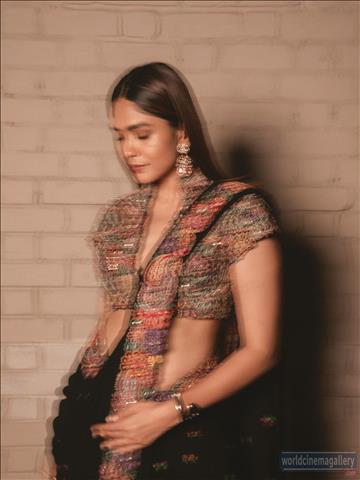 Mrunal Thakur at Vijay Deverakonda and Rashmika Mandanna reception  - World Cinema Gallery